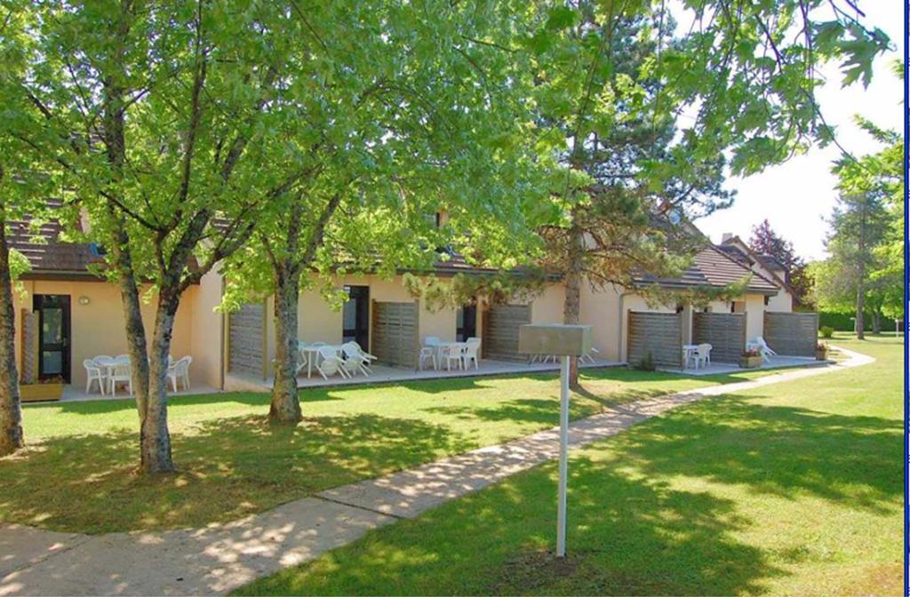 Vvf Perigord Sorges-En-Perigord Hotel Buitenkant foto